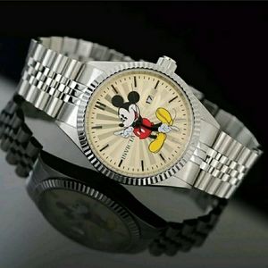 Invicta Mickey watch límited edition 22769 used